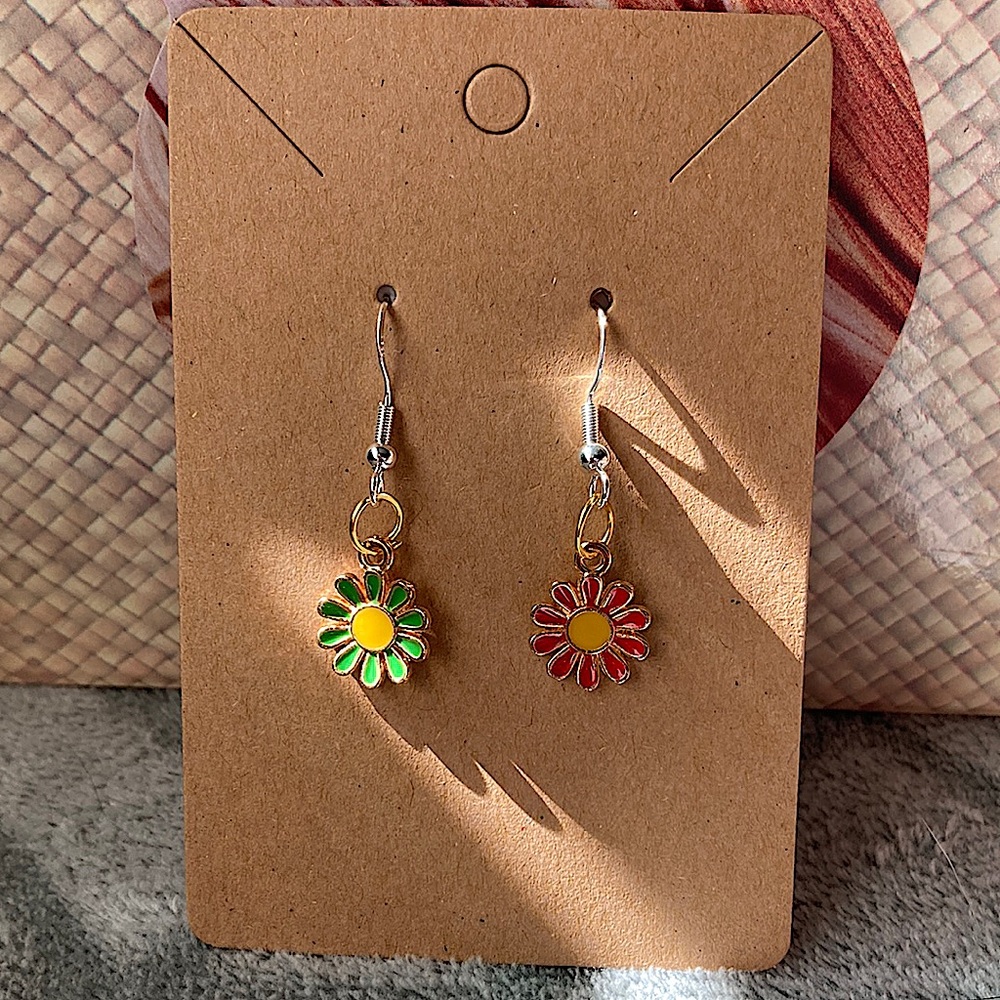 Red and green flower earrings